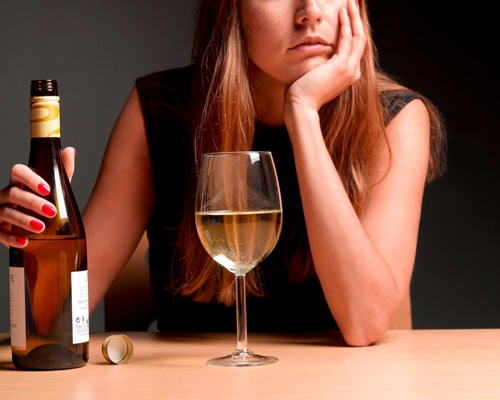 Анонимное лечение женского алкоголизма в Кстово